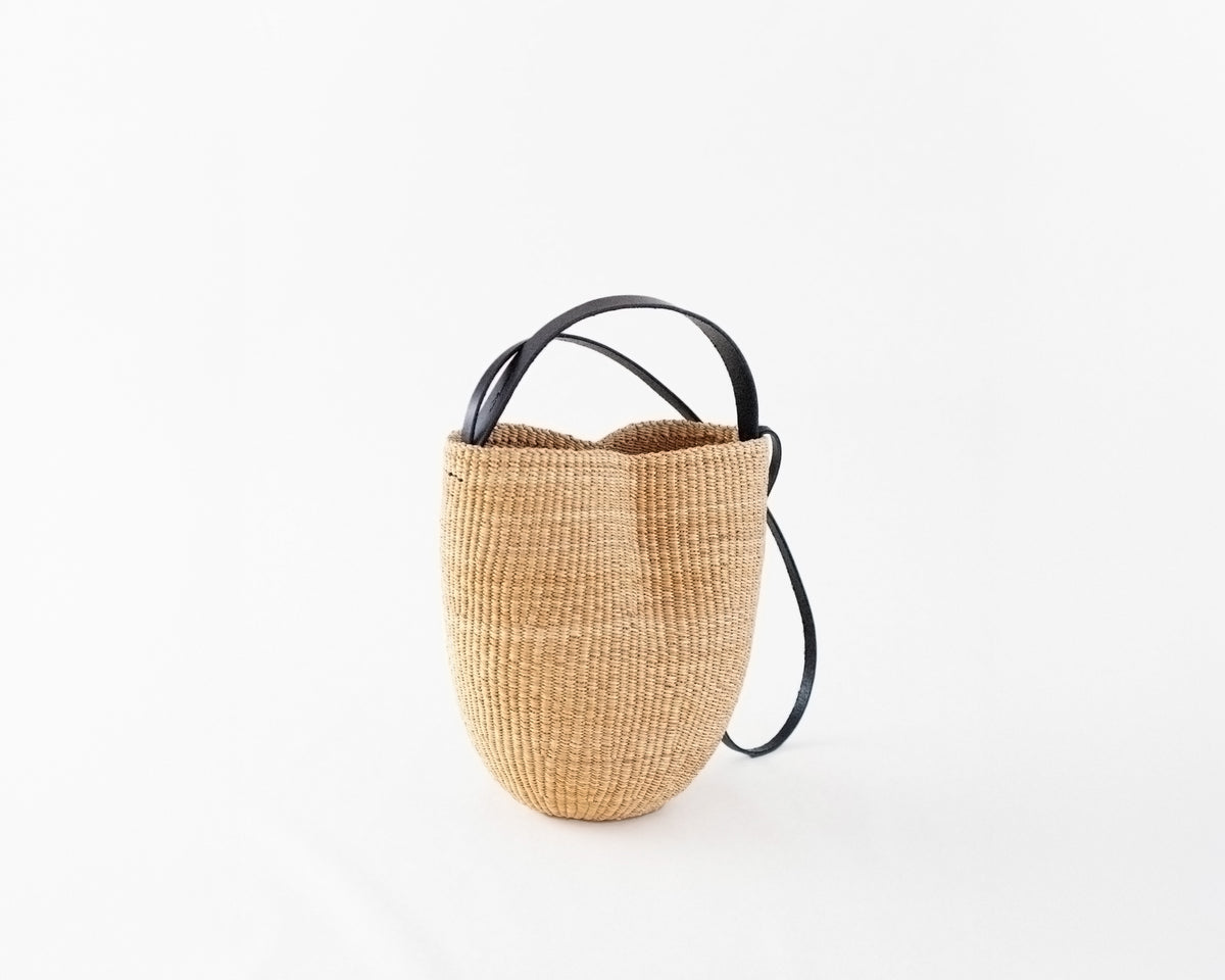 Inès Bressand Akamae Bag - N.36 Haricot