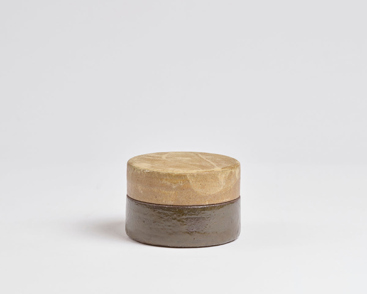 Szilvassy Ceramic Jar 003 - Tan / Umber Tenmoku (XS)