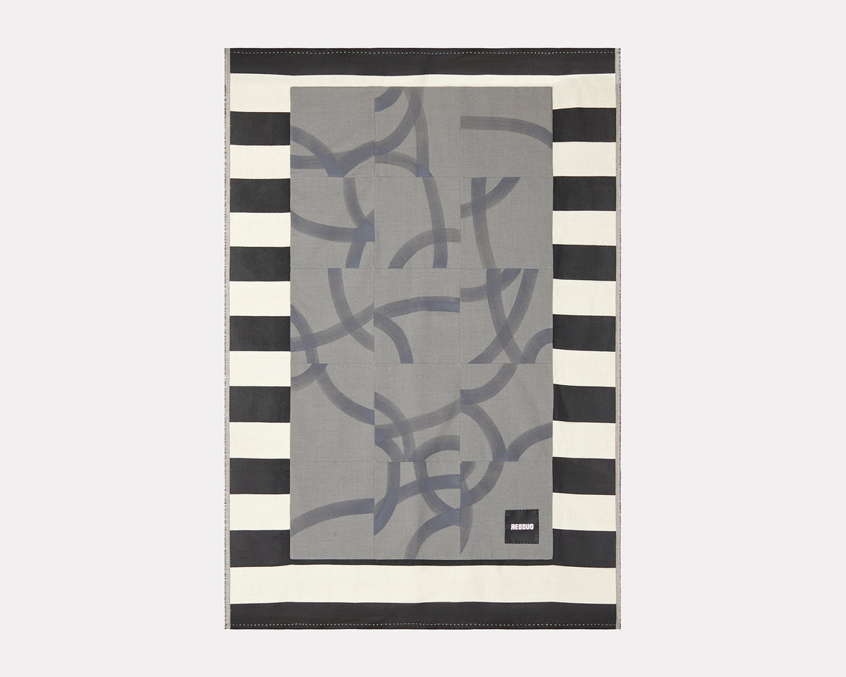 Redduo 'Loads of Lines' Blanket - 015