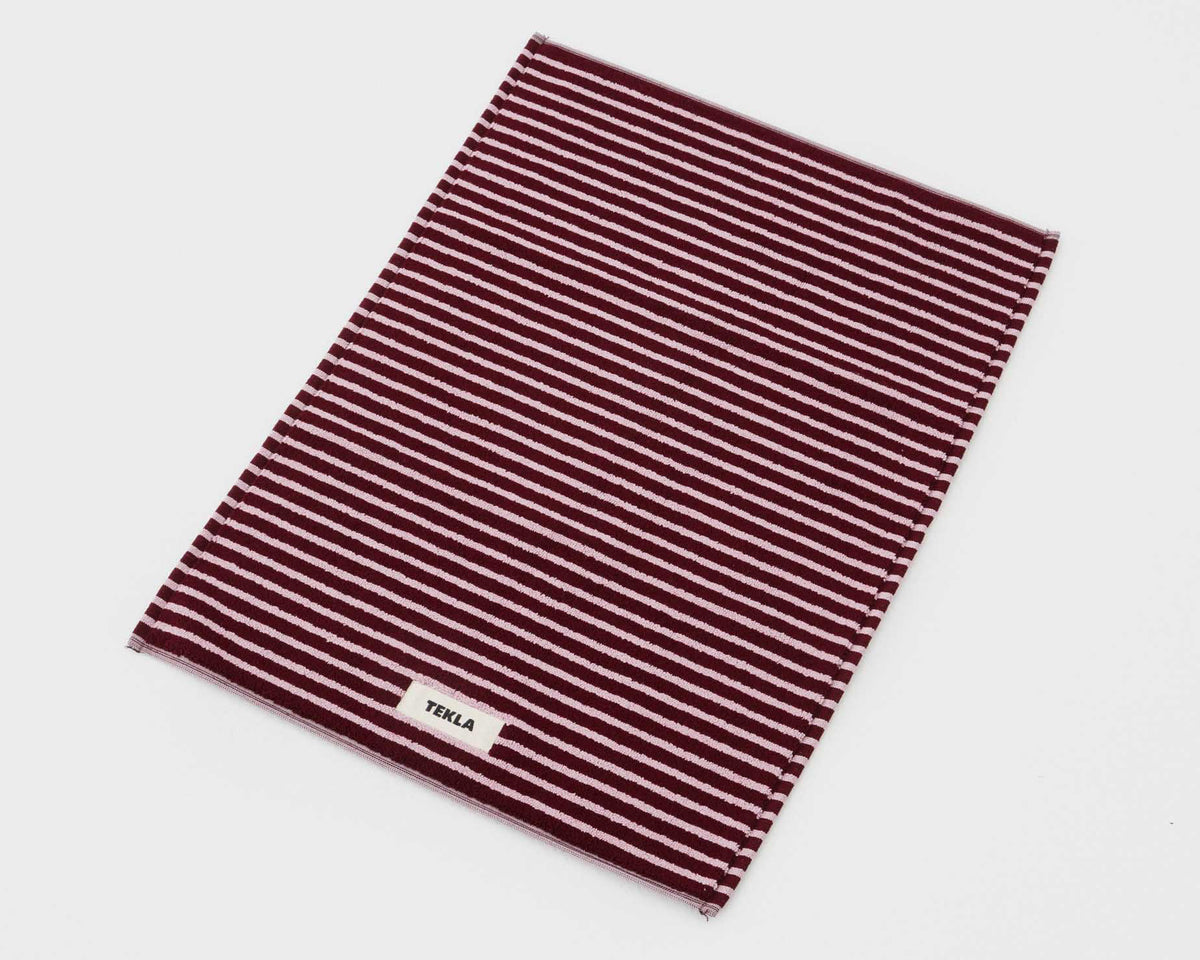 Tekla Organic Cotton Bath Mat - Red & Rose