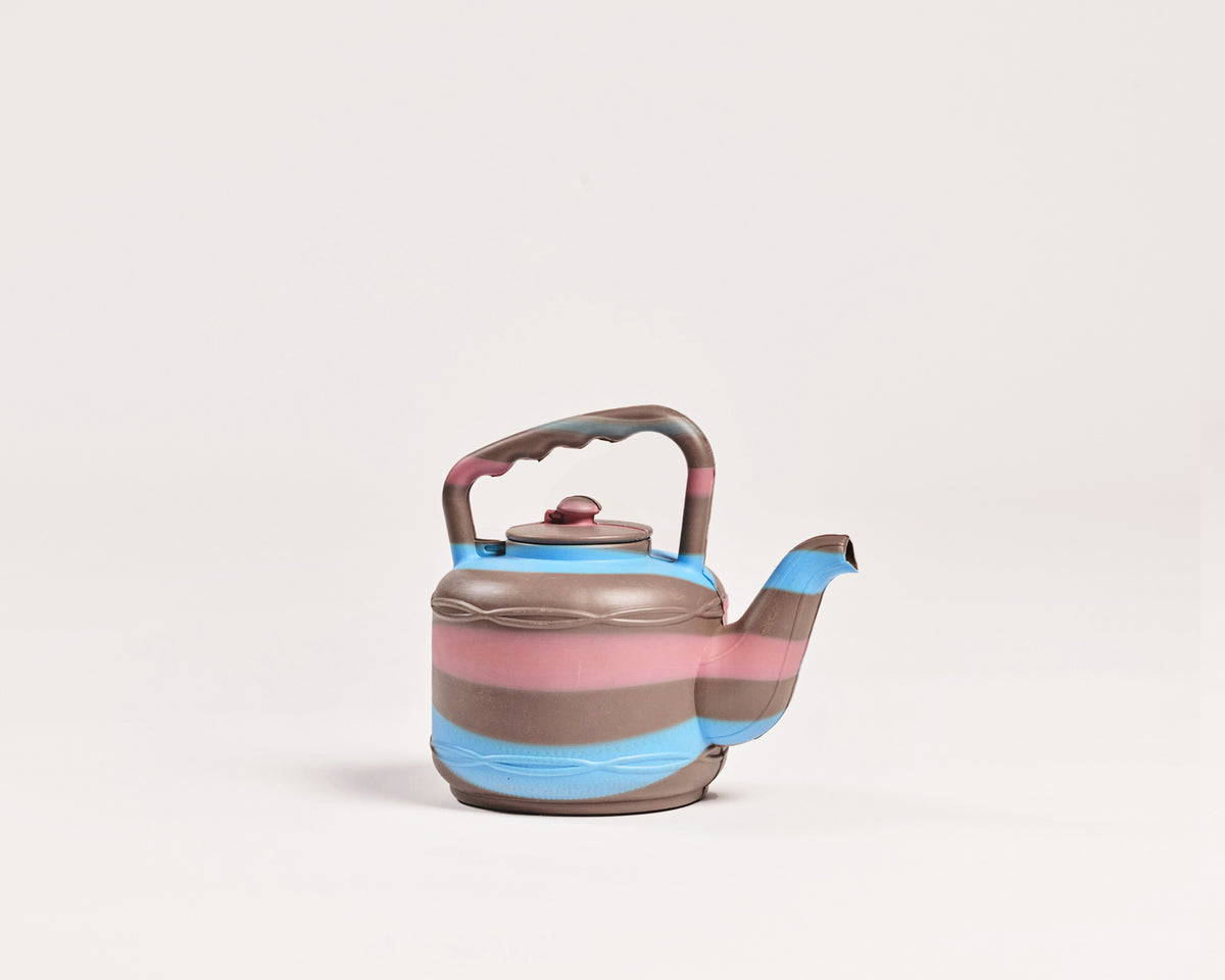 Plastic Kettle 011