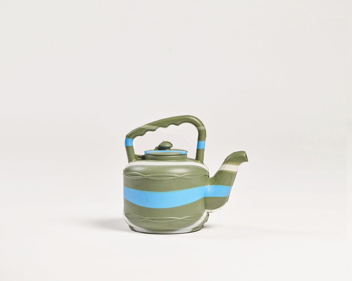Plastic Kettle 013