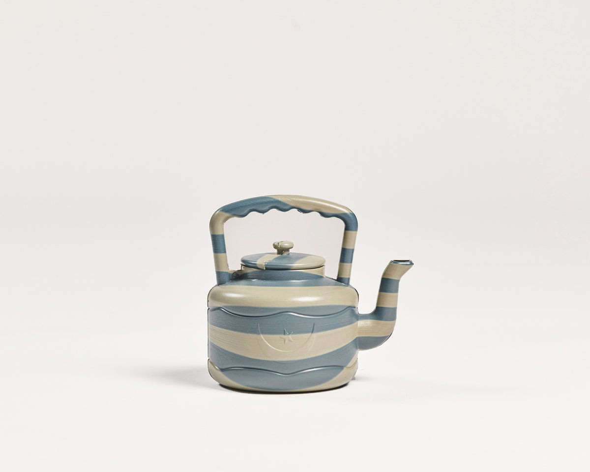 Plastic Kettle 019