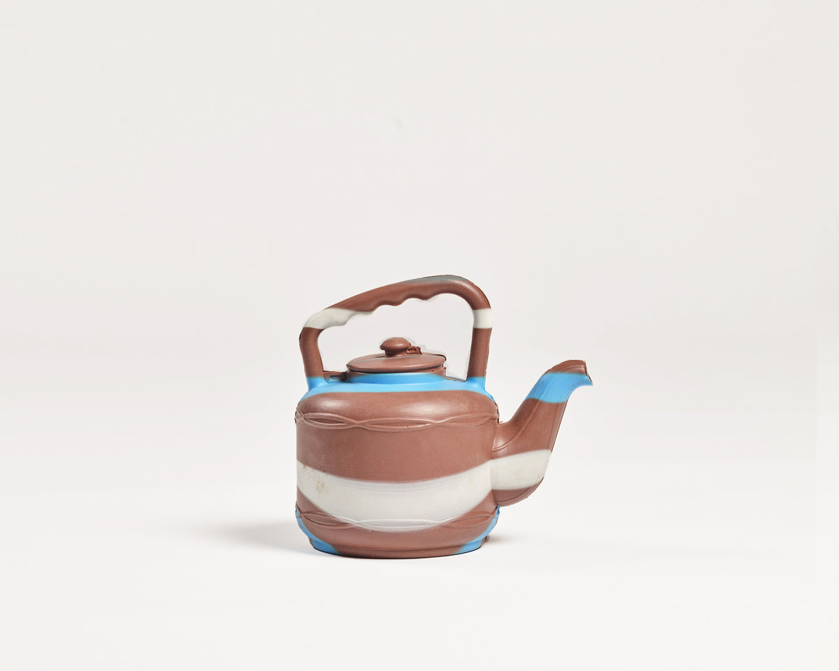 Plastic Kettle 020