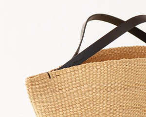 Inès Bressand Akamae Bag - N.34 Gousse