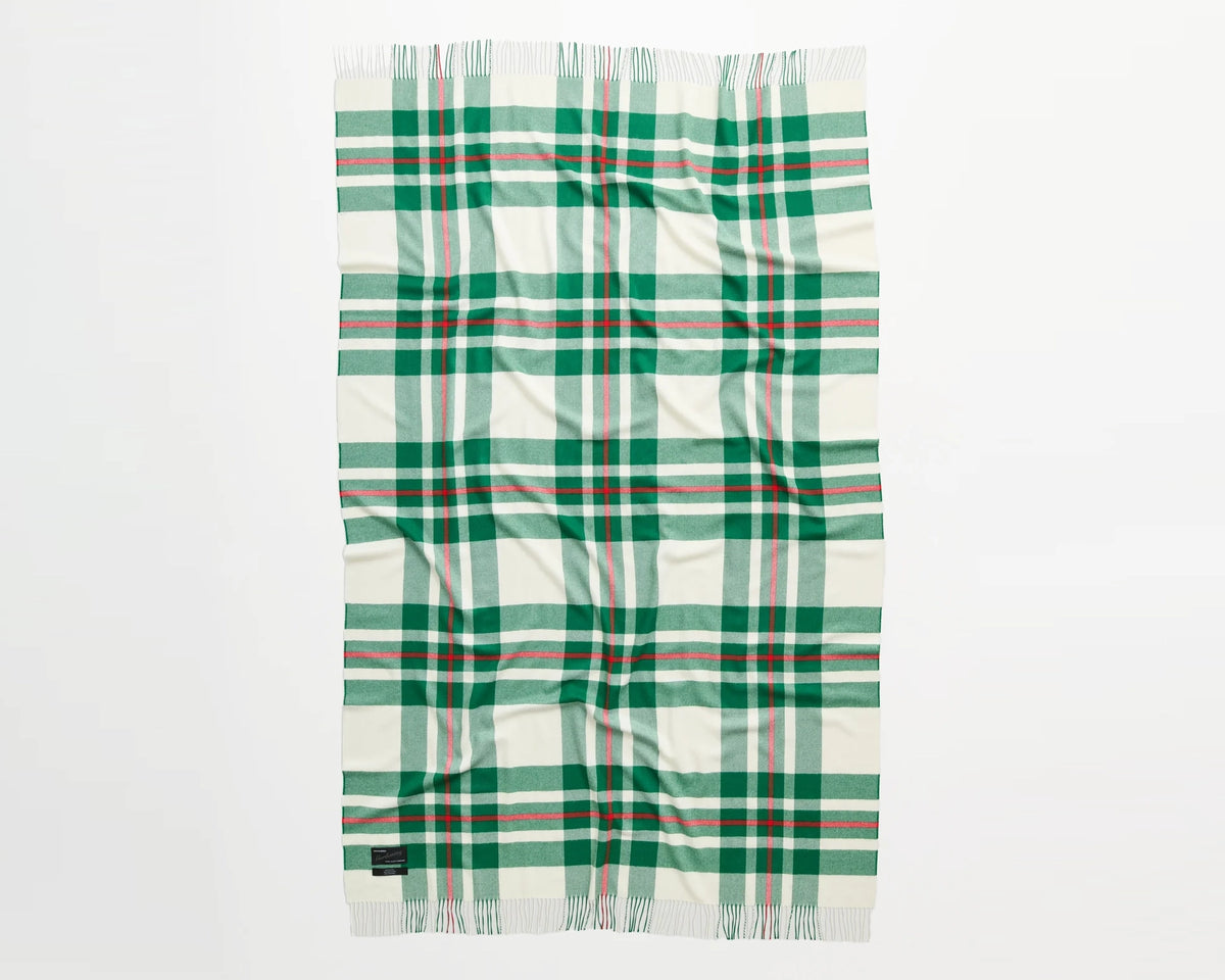 Magniberg Queen Blanket - Edelweiss Green
