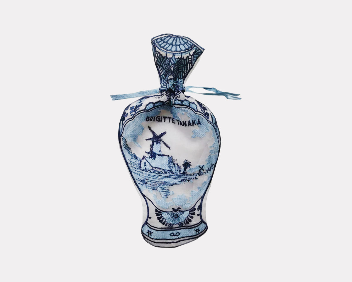 Brigitte Tanaka Organza Pouch - Delft Vase Pouch