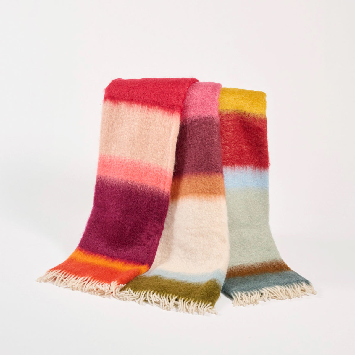 EXPLORE NEW BLANKETS IN STORE