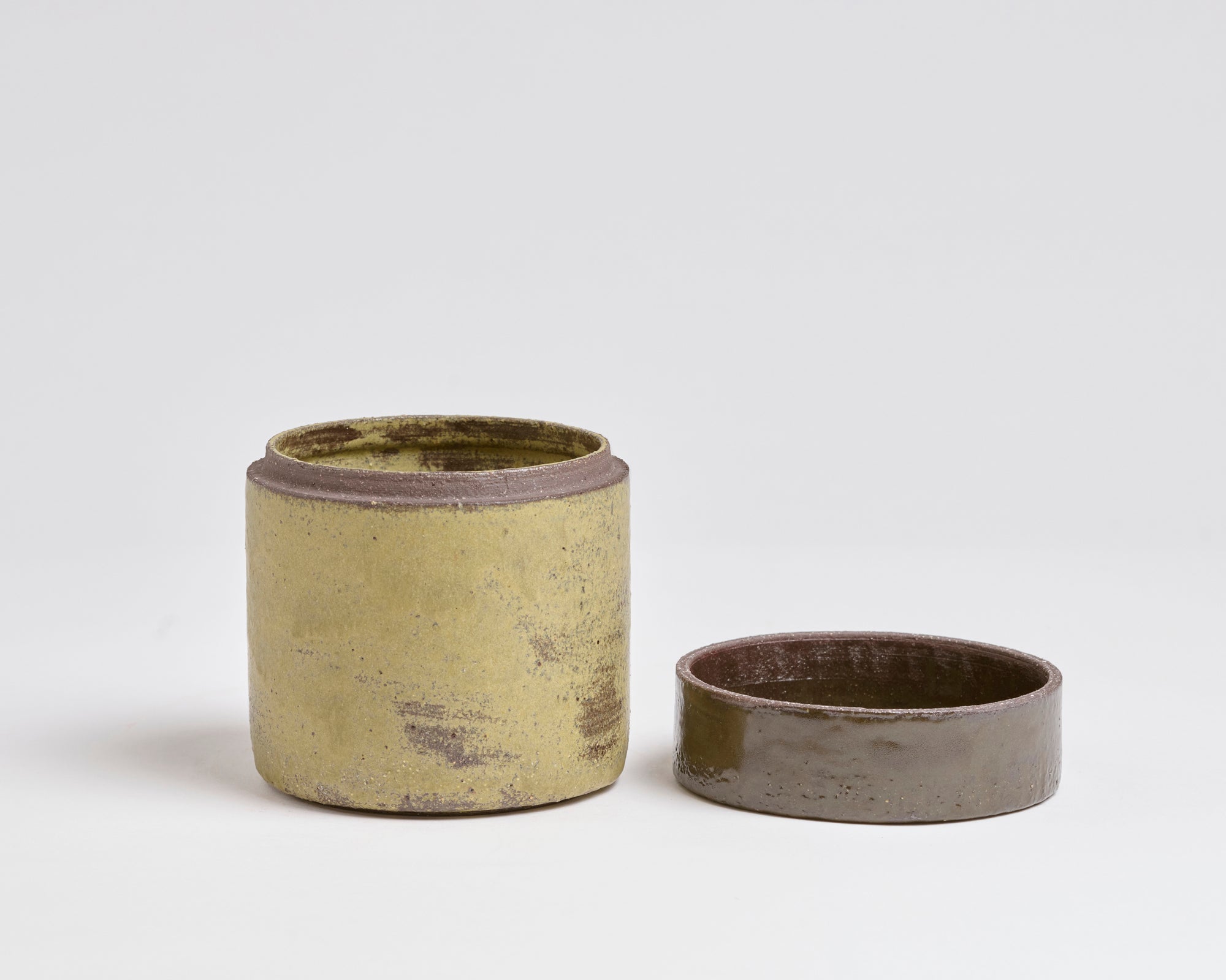Szilvassy Ceramic Jar 006 - Umber Tenmoku / Redart Yellow (Small)