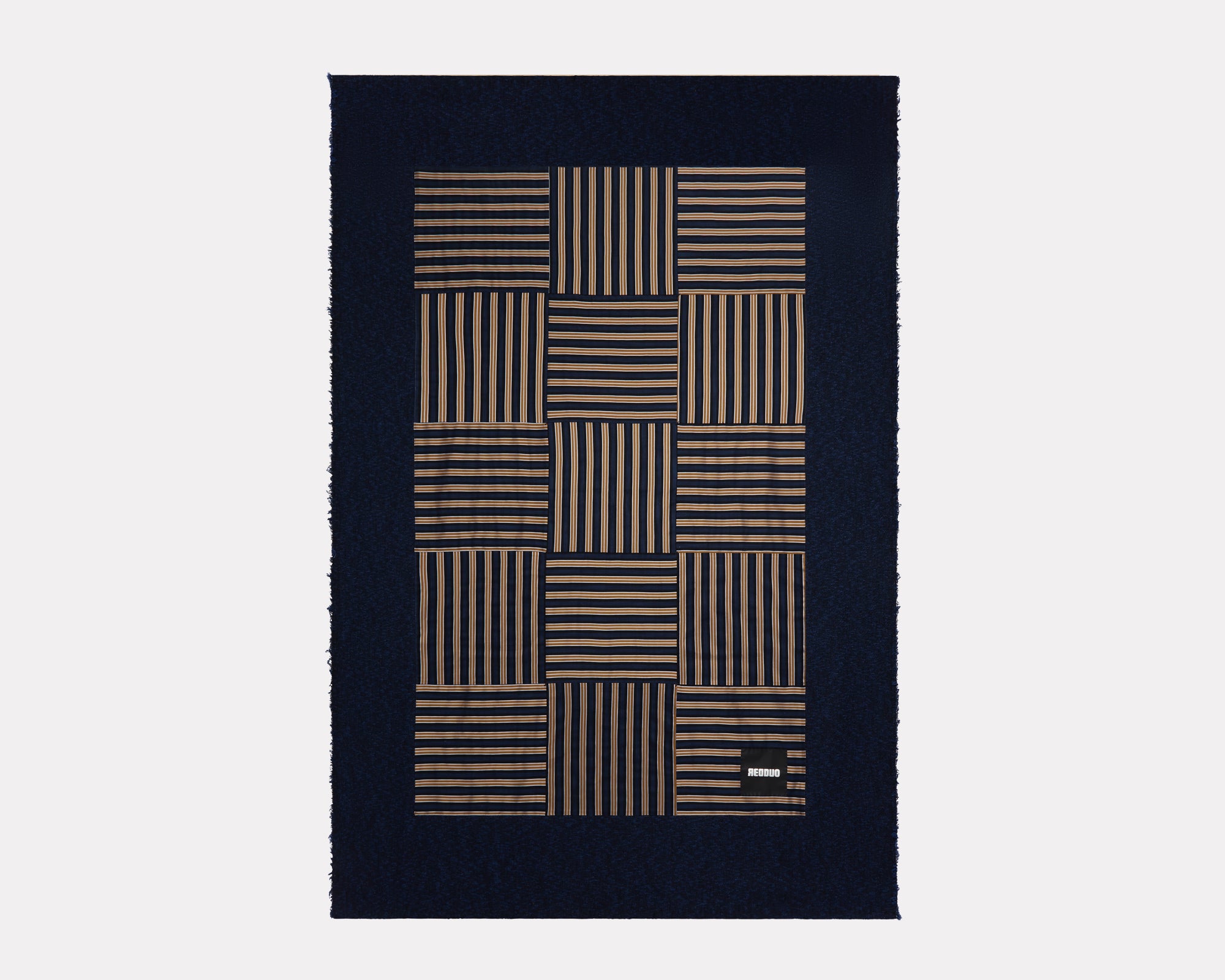 Redduo 'Loads of Lines' Blanket - 011