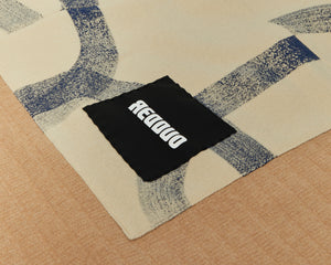 Redduo 'Loads of Lines' Blanket - 003