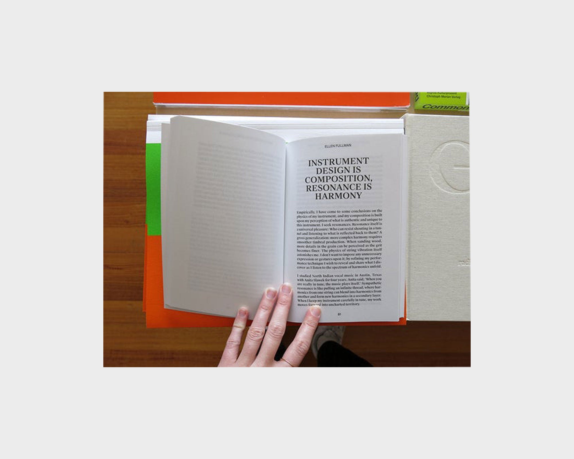 Spectres Volume 2: Resonances
